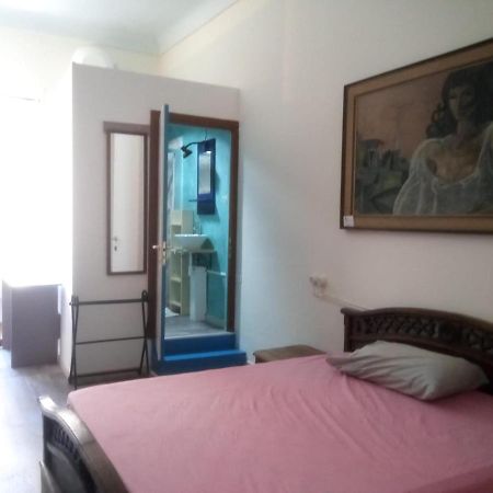 Apartamento Ampia Stanza Con Bagno Privato, Centro Sassari Exterior foto